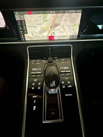 2018 Porsche 971 Panamera - Image 17 of 20