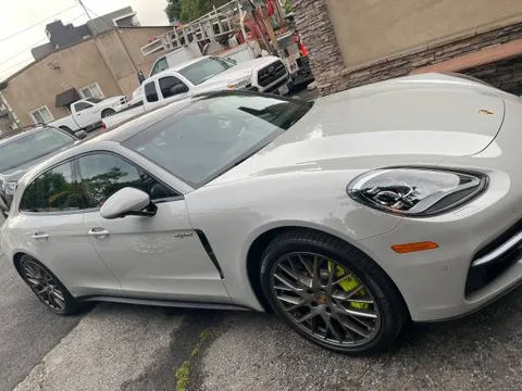 2019 Porsche Panamera 4S