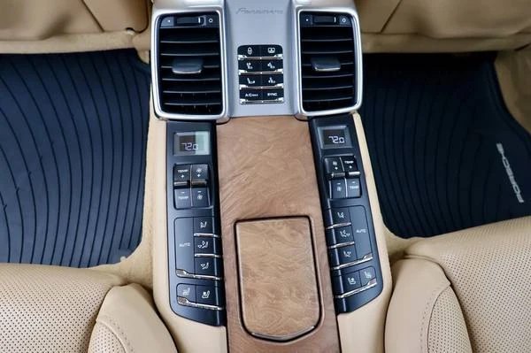 2014 Porsche 970 Panamera 4S - Image 12 of 19