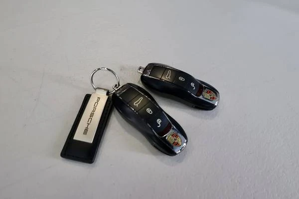 2014 Porsche 970 Panamera 4S - Image 16 of 19