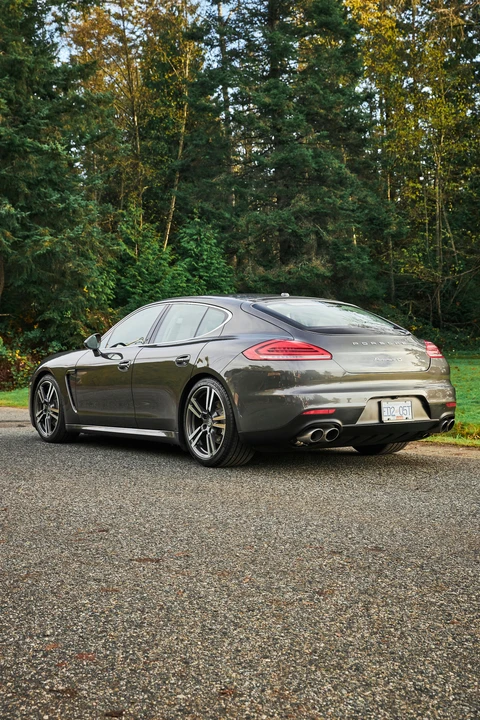 2014 Porsche 970 Panamera 4S - Image 6 of 11