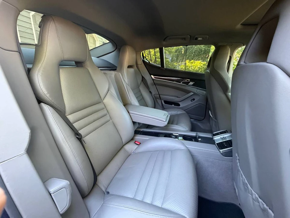 2011 Porsche 970 Panamera 4S - Image 9 of 13