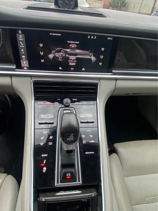 2017 Porsche 971 Panamera 4S - Image 10 of 10