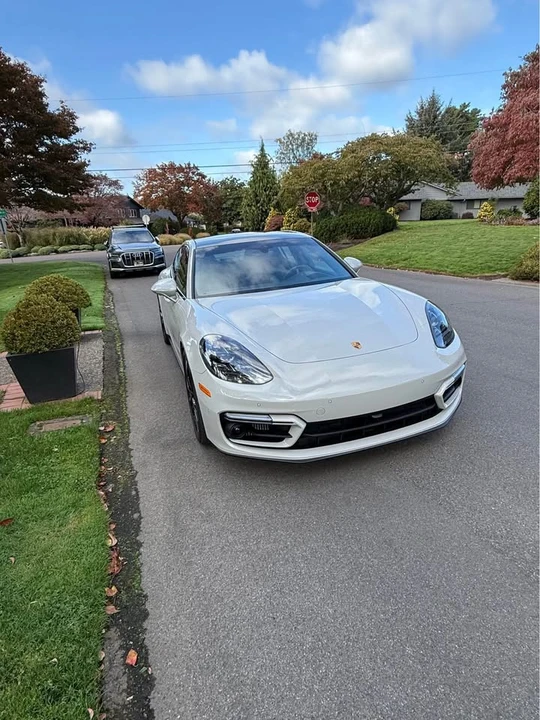 2023 Porsche 971 Panamera GTS - Image 2 of 5