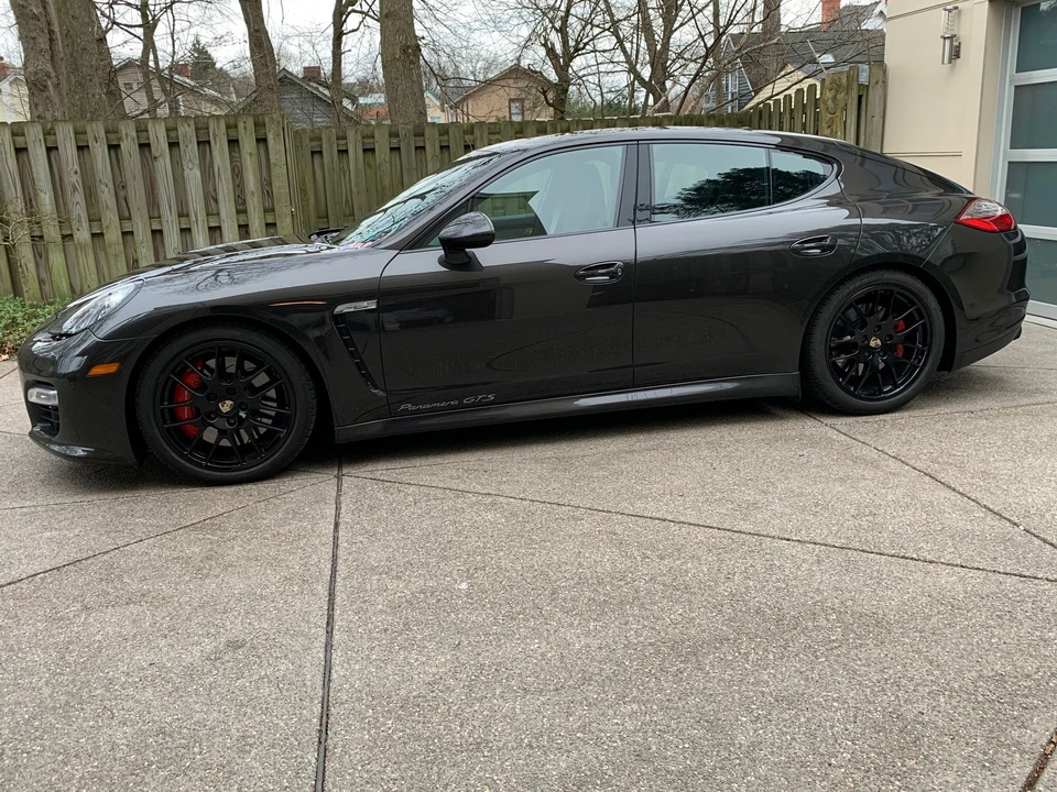 2013 Porsche 970 Panamera GTS - Image 10 of 21