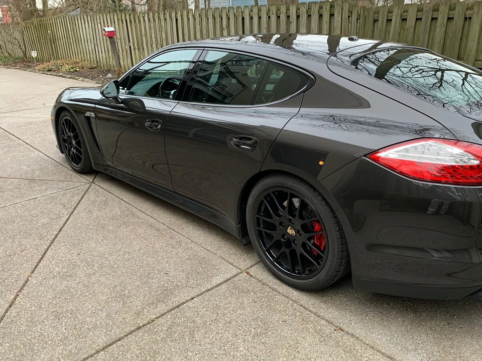 2013 Porsche 970 Panamera GTS - Image 20 of 21