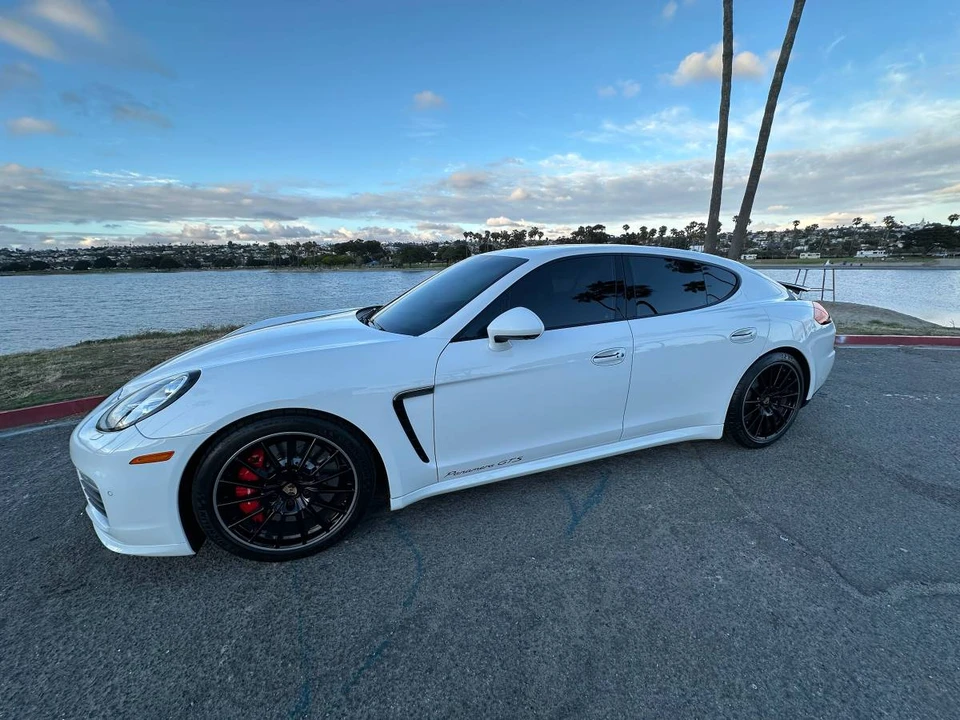 2014 Porsche 970 Panamera GTS - Image 11 of 13