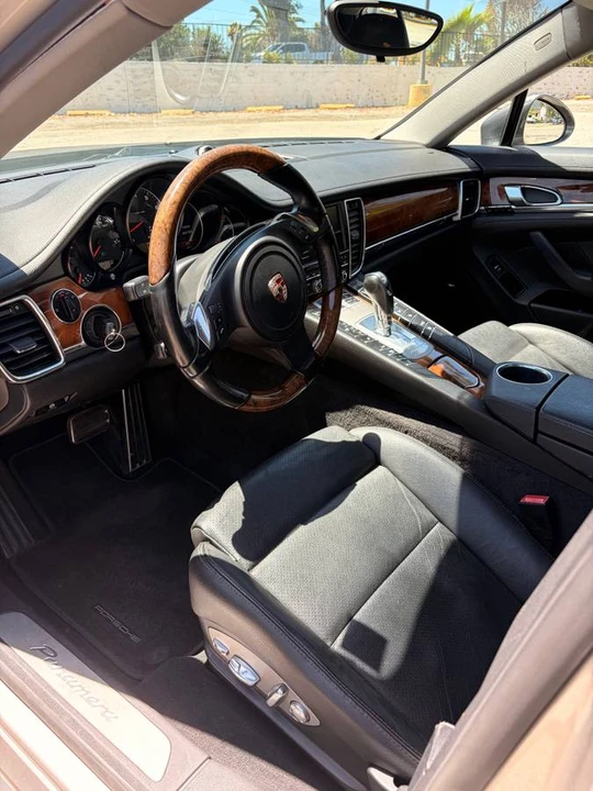 2012 Porsche 970 Panamera - Image 8 of 16