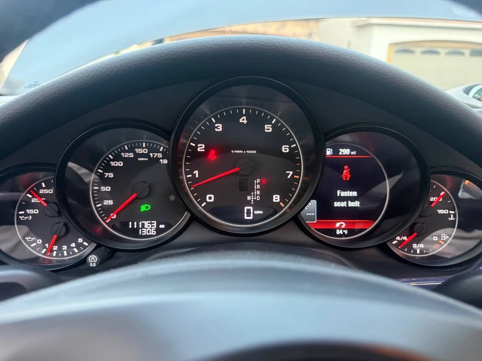 2013 Porsche 970 Panamera - Image 23 of 24