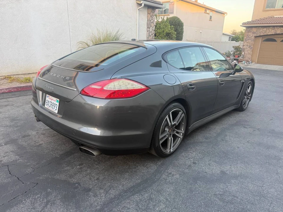 2013 Porsche 970 Panamera - Image 6 of 24
