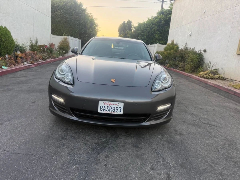 2013 Porsche 970 Panamera - Image 3 of 24