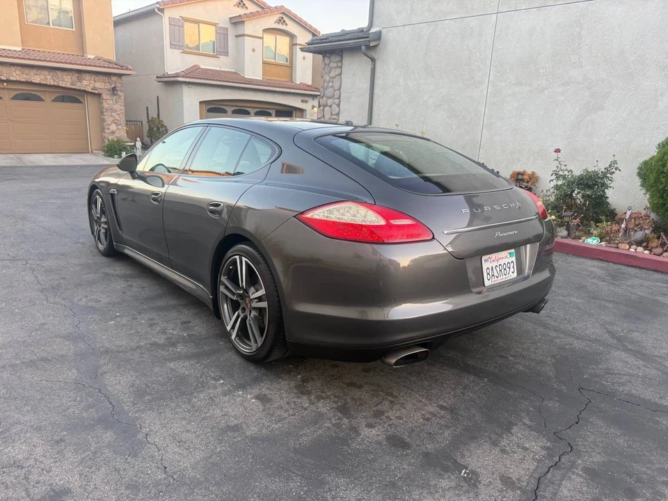 2013 Porsche 970 Panamera - Image 8 of 24