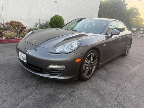2013 Porsche Panamera 4