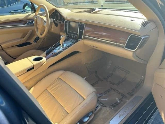 2015 Porsche 970 Panamera S - Image 7 of 10