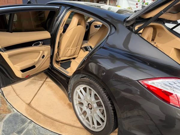 2010 Porsche 970 Panamera S - Image 9 of 10