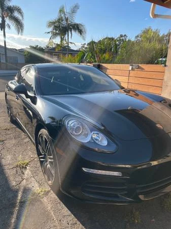 2015 Porsche 970 Panamera S - Image 8 of 9