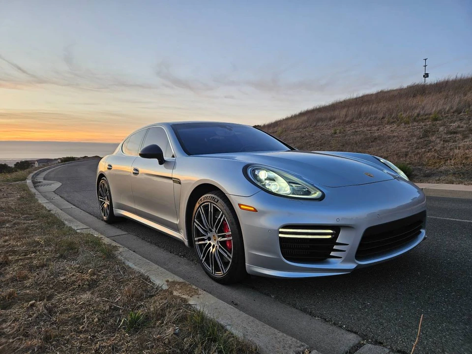 2016 Porsche 970 Panamera Turbo - Image 2 of 24
