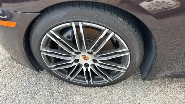 2016 Porsche 970 Panamera - Image 10 of 20
