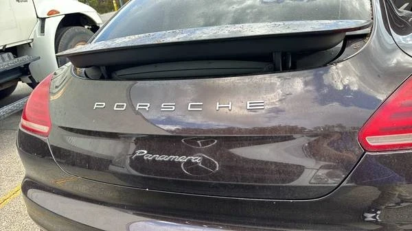 2016 Porsche 970 Panamera - Image 17 of 20