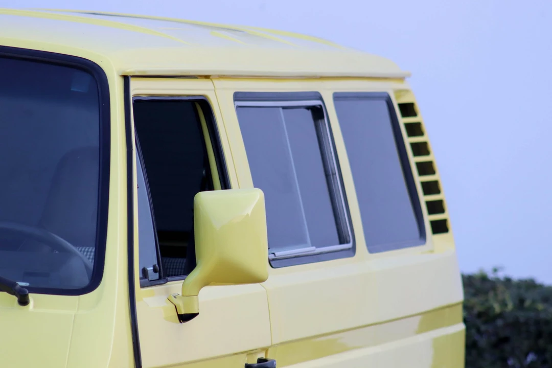 1981 Volkswagen EuroVan - Image 25 of 31
