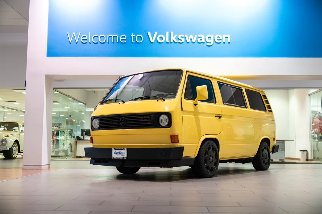1981 Volkswagen Bay-Window Bus - Image 4 of 31