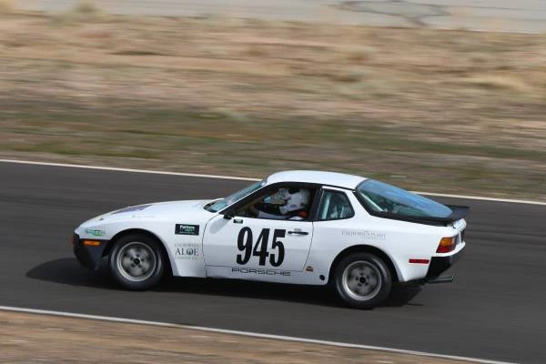 1984 Porsche 944 - Image 2 of 6