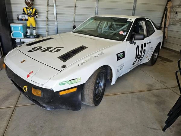 1984 Porsche 944 - Image 12 of 20