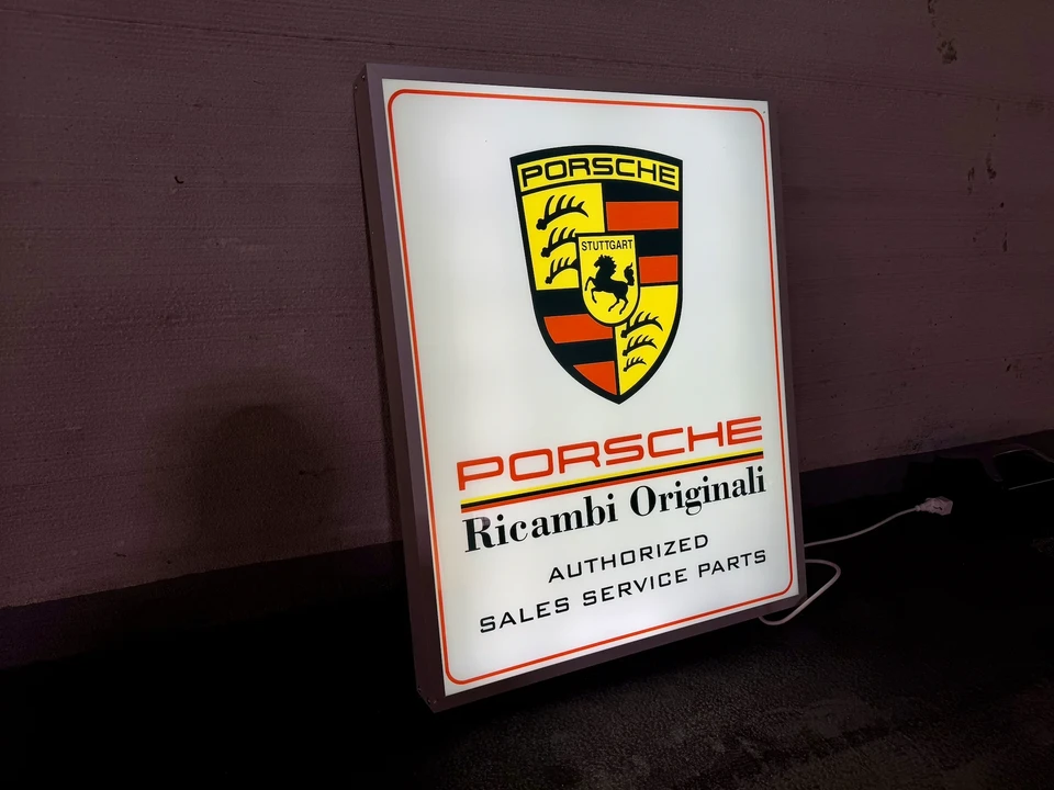 Porsche - Image 5 of 7