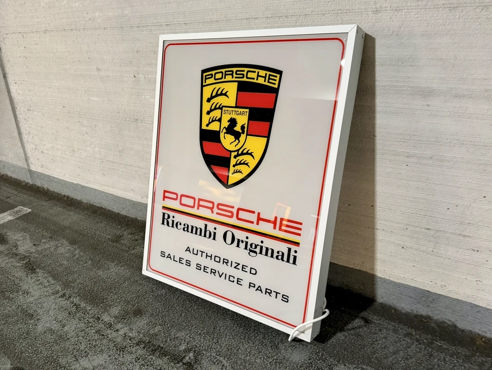 Porsche - Image 6 of 7