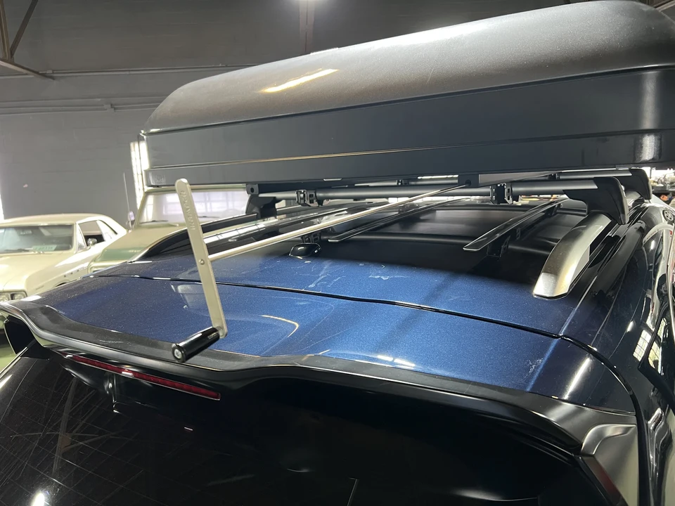 Porsche - Image 22 of 31