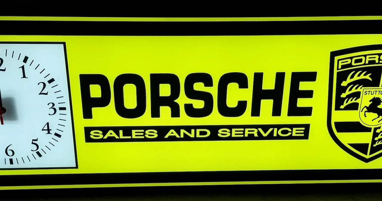 Porsche - Image 8 of 8