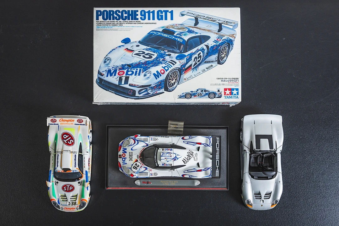 9999 Porsche - Image 16 of 31