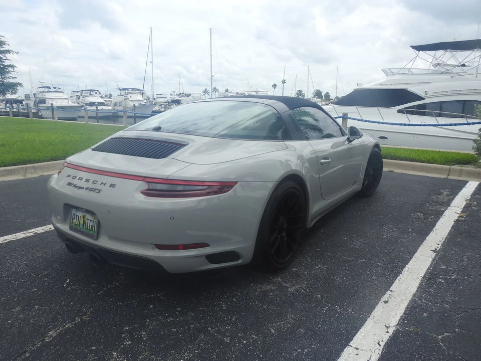 2018 Porsche 991 Targa 4 GTS - Image 19 of 20