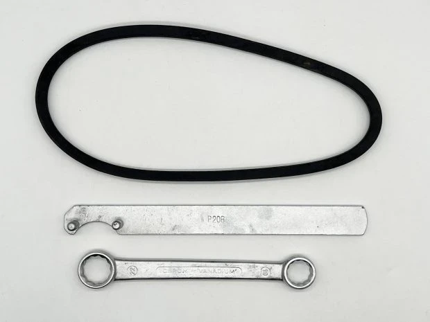 Parts & Memorabilia Tools - Image 6 of 8