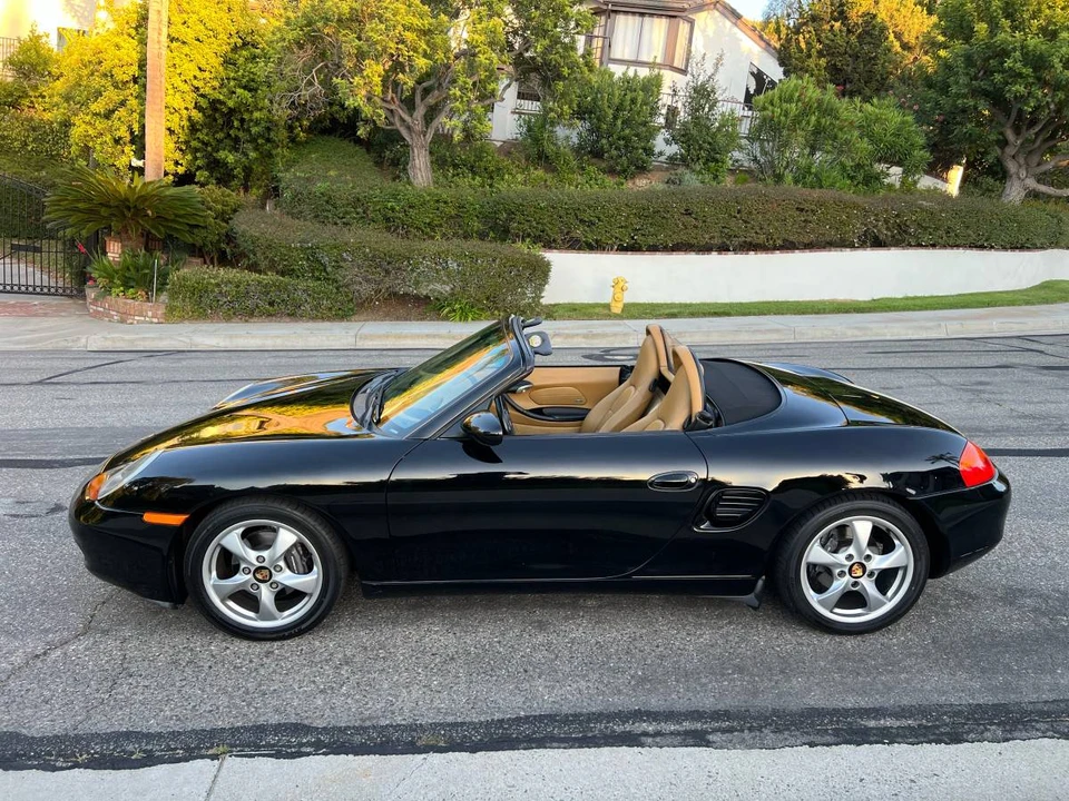 2001 Porsche 986 Boxster - Image 2 of 24