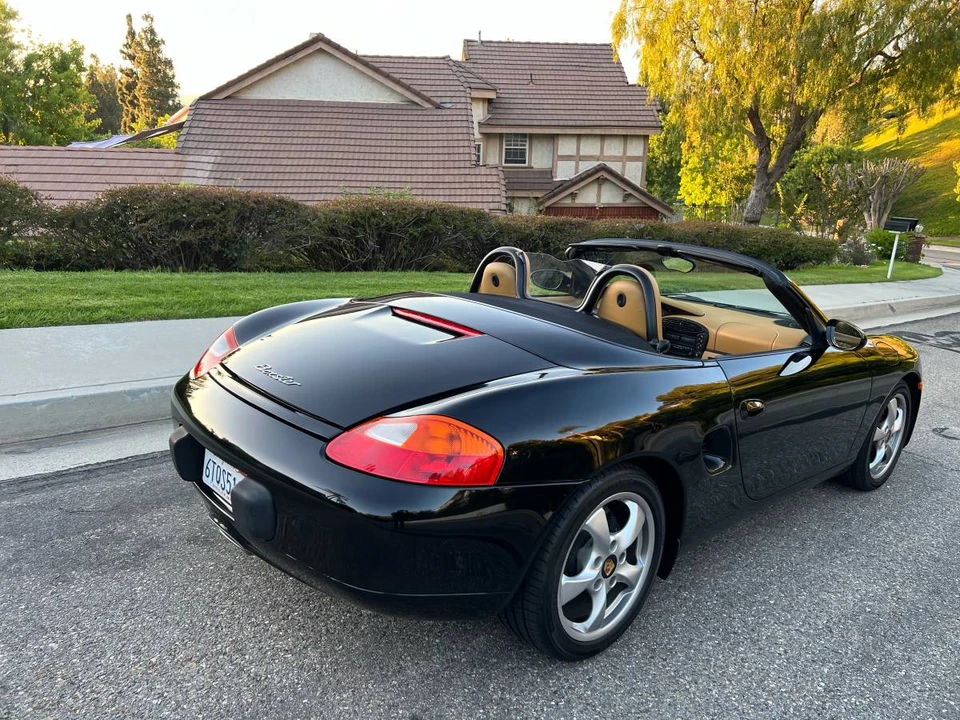 2001 Porsche 986 Boxster - Image 5 of 24