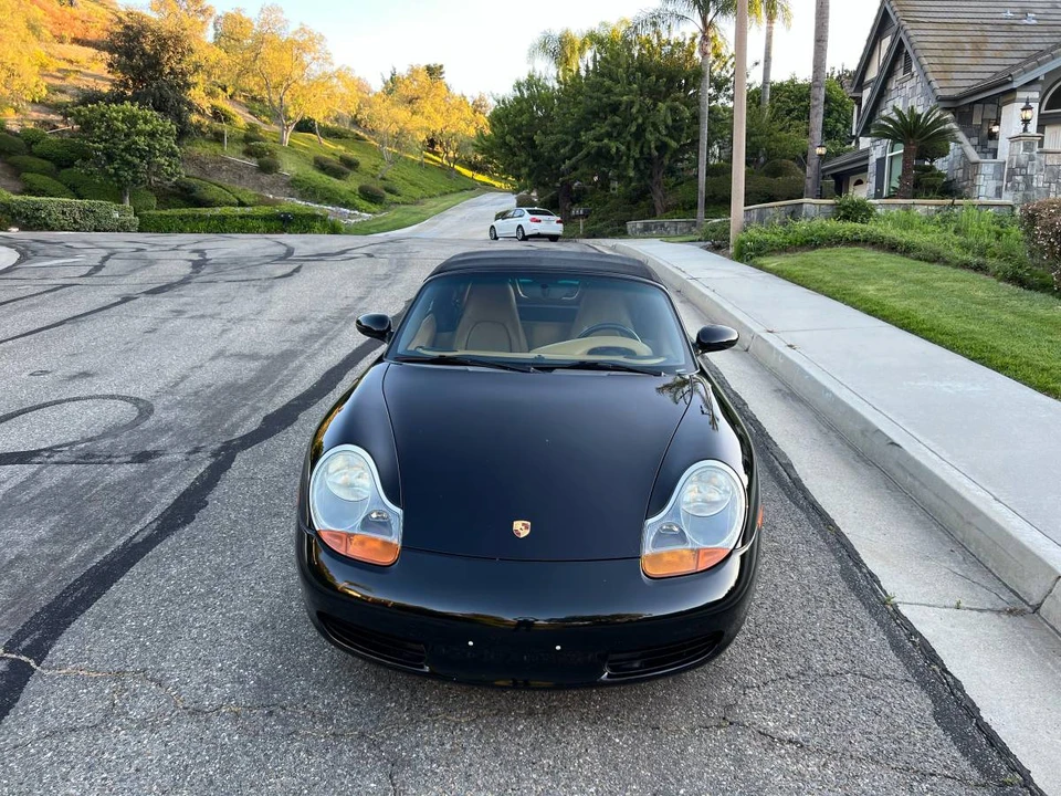 2001 Porsche 986 Boxster - Image 19 of 24