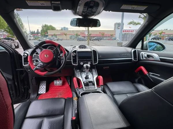 2011 Porsche 958 Cayenne - Image 2 of 14