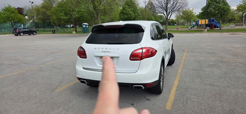 2017 Porsche 958 Cayenne - Image 3 of 10