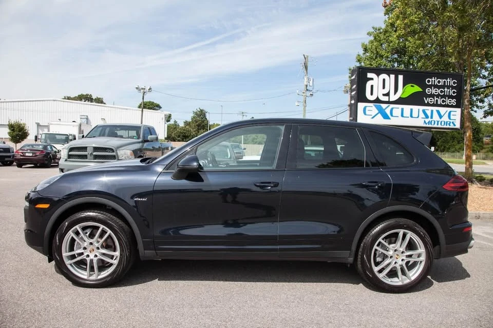 2015 Porsche 958 Cayenne Diesel - Image 6 of 10