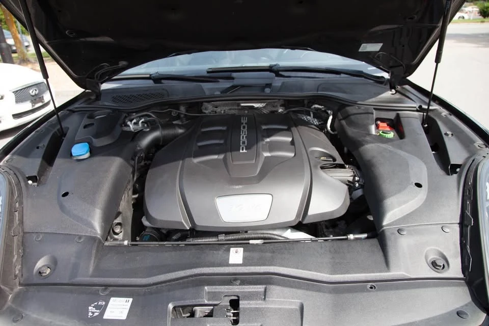 2015 Porsche 958 Cayenne Diesel - Image 10 of 10