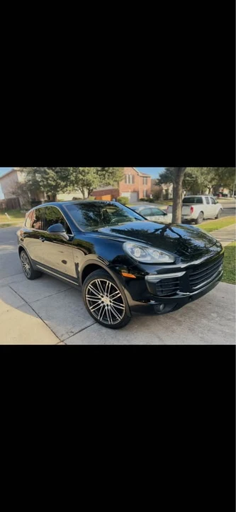 2016 Porsche 958 Cayenne - Image 3 of 5