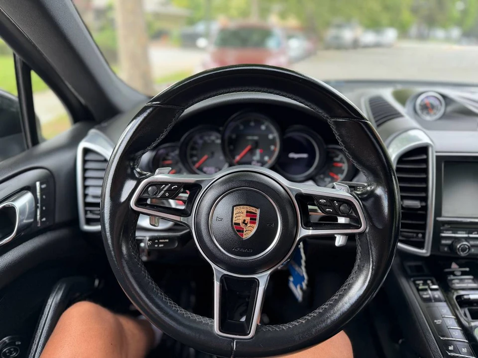 2016 Porsche 958 Cayenne - Image 13 of 15