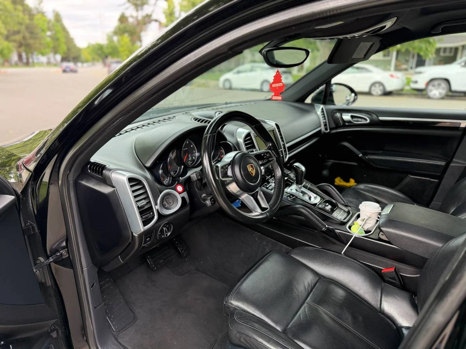 2016 Porsche 958 Cayenne - Image 15 of 15