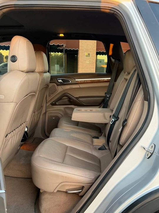 2012 Porsche 958 Cayenne - Image 17 of 19