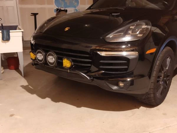 2016 Porsche 958 Cayenne S - Image 10 of 10