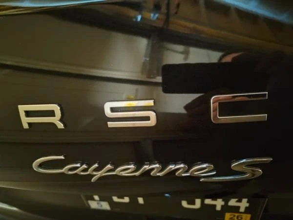 2016 Porsche 958 Cayenne S - Image 2 of 10