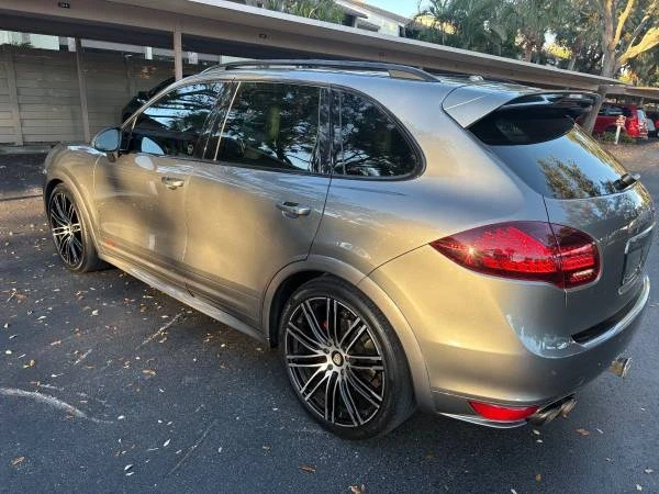 2014 Porsche 958 Cayenne GTS - Image 5 of 6