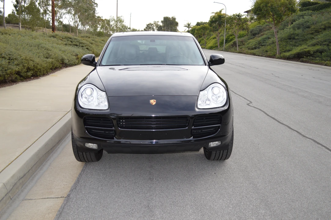 2004 Porsche 955/957 Cayenne S - Image 9 of 19