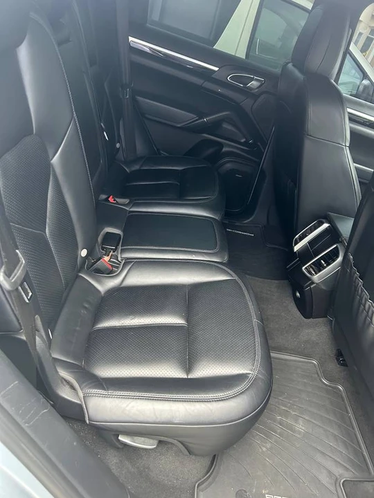 2016 Porsche 958 Cayenne S - Image 11 of 13